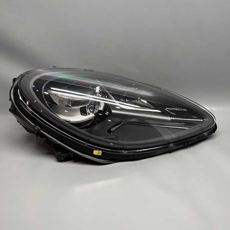 PORSCHE MACAN HEADLIGHT RIGHT PASSENGER 2019 2020 2021 FULL LED OEM 95