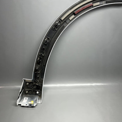 4KE853717F AUDI E-TRON FENDER FLARE MOLDING RIGHT FRONT 2019 20 21 22 2023 OEM 4KE853717F