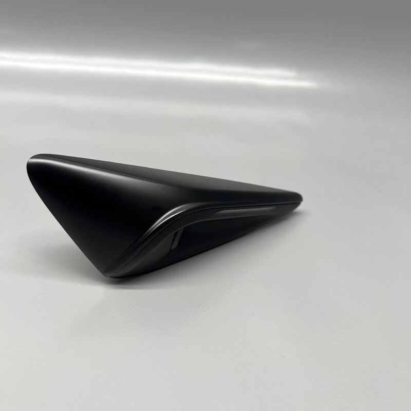 1820734-00-C TESLA MODEL 3 Y REPEATER FENDER CAMERA LEFT 2023 2024 OEM 1820734-00-C