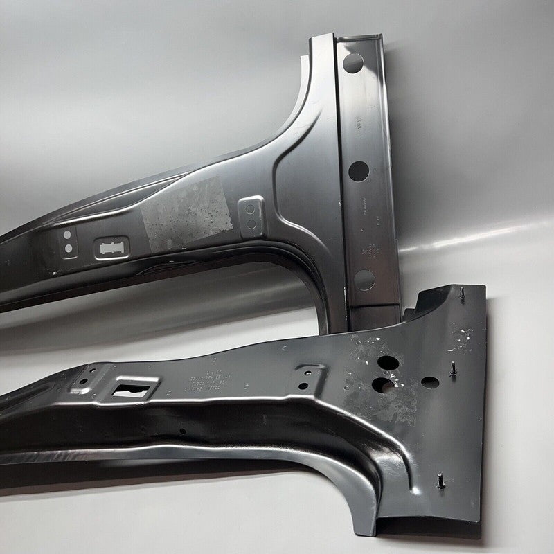 95B809022 95B809608 PORSCHE MACAN RIGHT CENTER PILLAR REINFORCED INNER OUTER 2015-2022 95B809022