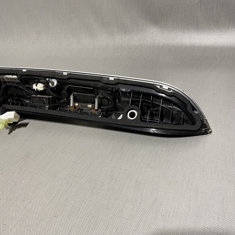 670017267 MASERATI GHIBLI NUMBER PLATE LIGHT TRIM 670017267 2014 2015 2016 OEM