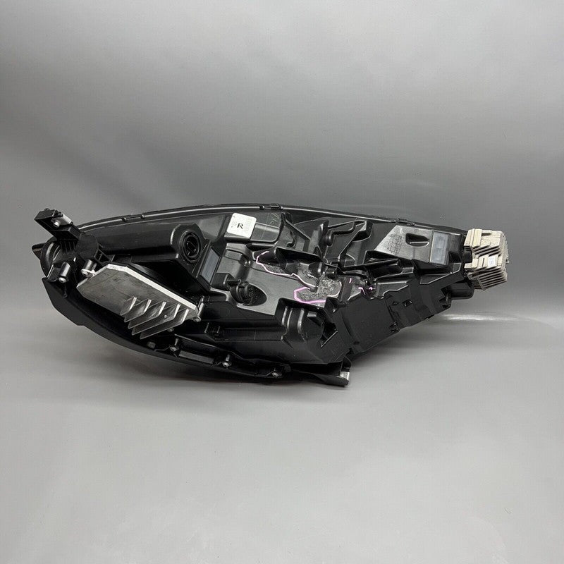 1077372-00-K TESLA MODEL 3,Y HEADLIGHT RIGHT PASSENGER 2017 18 19 2020 LED OEM 1077372-00-K