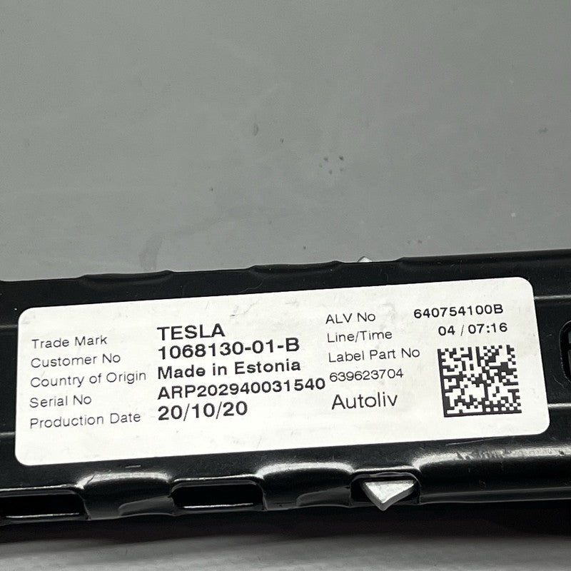 1068130-01-B TESLA MODEL 3 Y 1ST ROW SEAT BELT HEIGHT ADJUSTMENT 2017-2020 2021 2022 2023 OEM