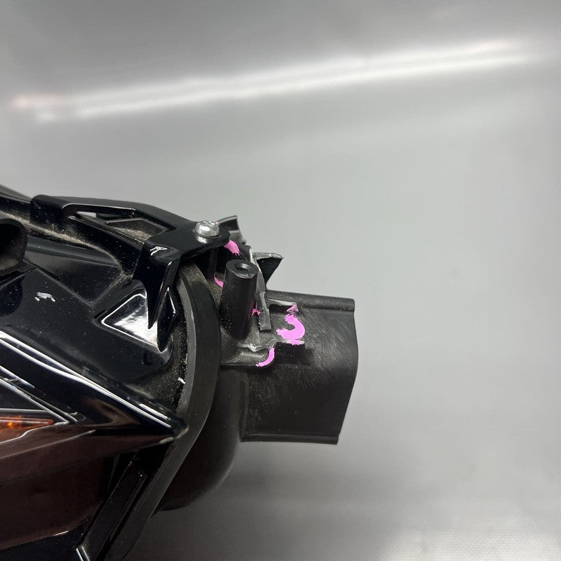 UX250H LEXUS UX250H HEADLIGHT UX200 LEFT DRIVER 2019 2020 2021 2022 OEM DAMAGED