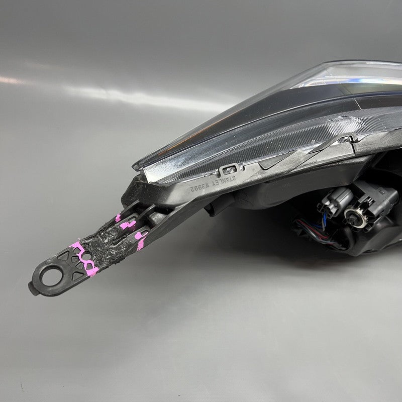 SUBARU LEGACY HEADLIGHT LEFT DRIVER 2018 2019 OEM