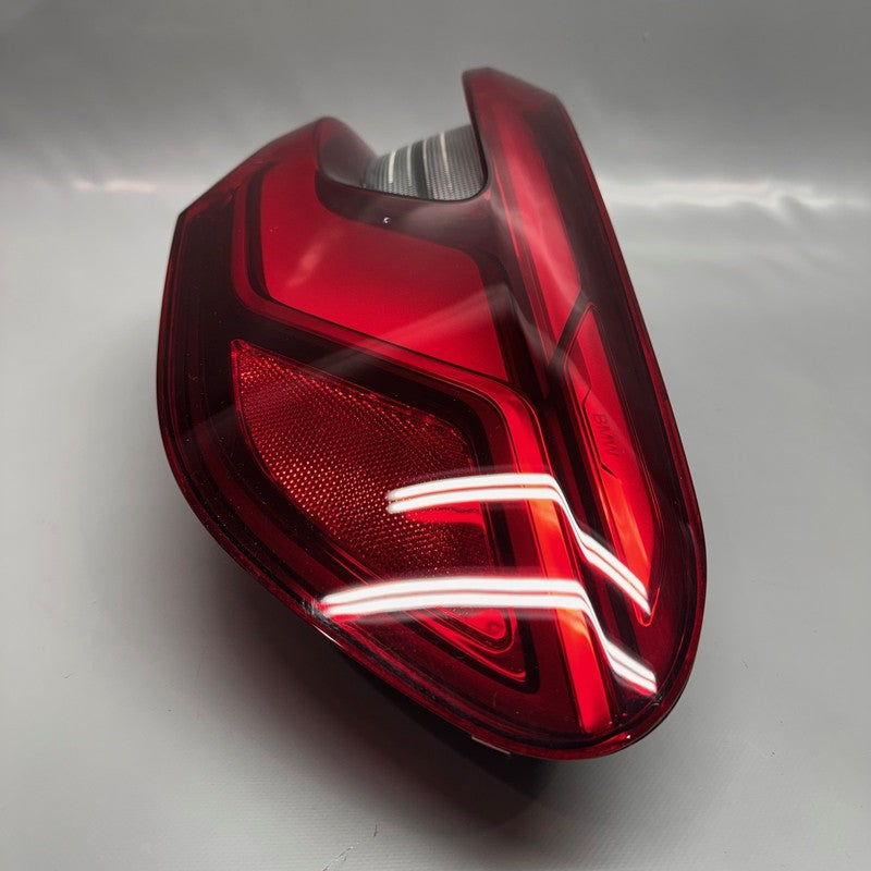 BMW X5 TAIL LIGHT RIGHT PASSENGER X5M 2019 2020 2021 2022 2023 OEM 374