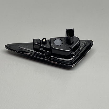 1642010-00-A TESLA MODEL Y FENDER MARKER CAMERA LEFT DRIVER 2020 2021 2022 2023 OEM