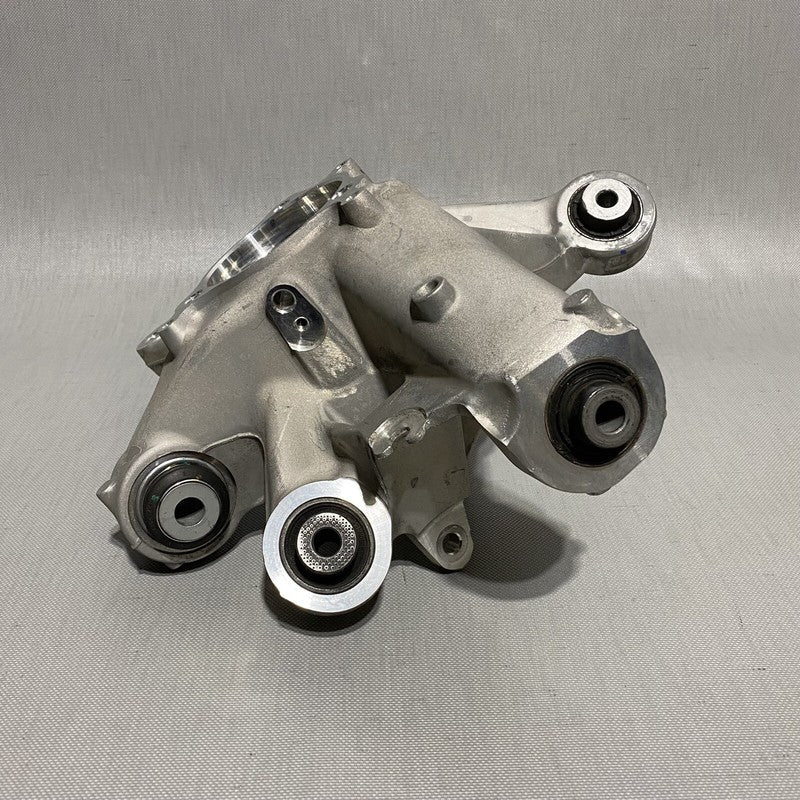 1188411-00-F TESLA MODEL Y KNUCKLE LEFT REAR 1188411-00-F 2020 2021 2022 OEM
