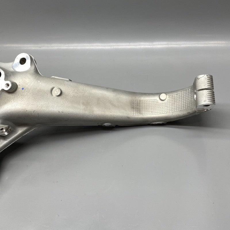 1044316-00-E TESLA MODEL 3 KNUCKLE RIGHT FRONT 2017 2018 2019 2020 2021 1044316-00-E OEM
