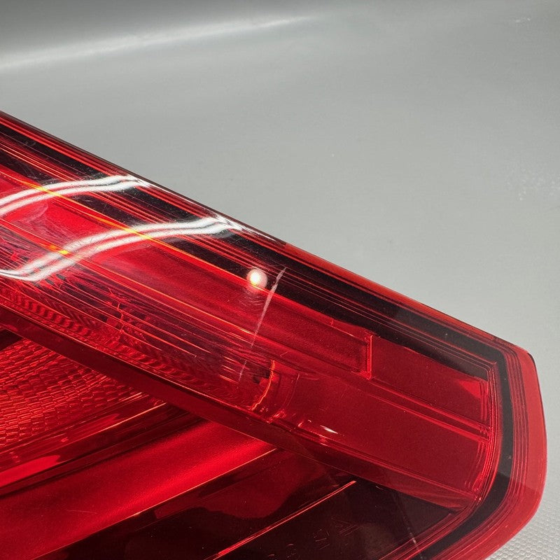 AUDI Q5 TAIL LIGHT RIGHT PASSENGER 2013 2014 2015 2016 2017 OEM 8R0945