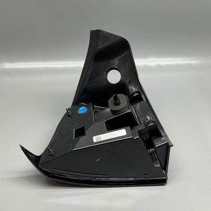 1077398-00-H TESLA MODEL 3 TAIL LIGHT RIGHT PASSENGER LED 2017 18 19 20 2021 OEM 1077398-00-H