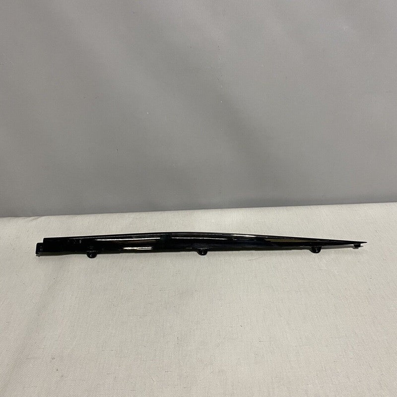 A1906940700 MERCEDES BENZ GT ORNAMENTAL TRIM LEFT A1906940700 OEM 