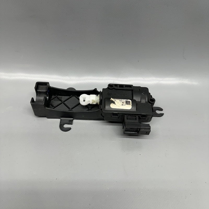 TESLA MODEL X DOOR RELEASE ACTUATOR LEFT FRONT 2016 2017 2018 2019 2020 OEM