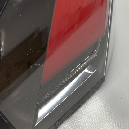 1034332-00-A TESLA MODEL X TAIL LIGHT LEFT DRIVER 1034332-00-A 2016 2017 2018 19 2020 LED OEM