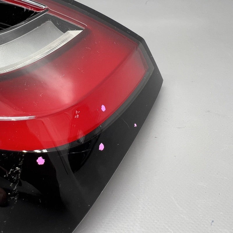 1691498-00-F TESLA MODEL 3 TAIL LIGHT LEFT DRIVER 2024 OEM 1691498-00-F