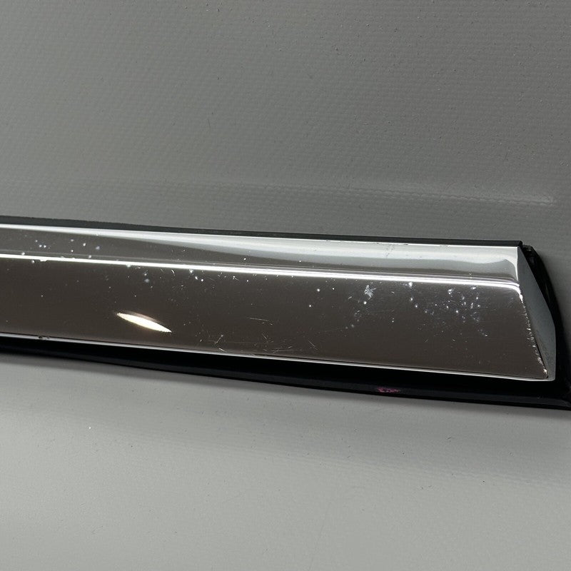 1038396-80-A TESLA MODEL S DOOR WINDOW MOLDING RIGHT REAR 2017 2018 19 2020 OEM 1038396-80-A