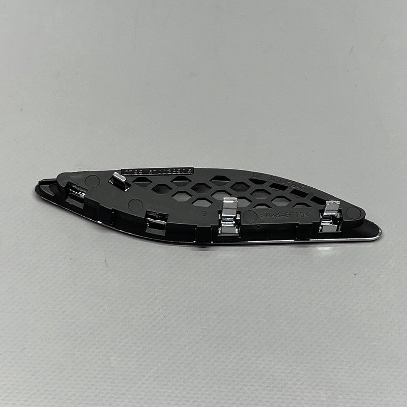 670029939 MASERATI GHIBLI LATERAL AC OUTLET VENT GRILLE 2014 15 16 17 18 19 20 2021 OEM