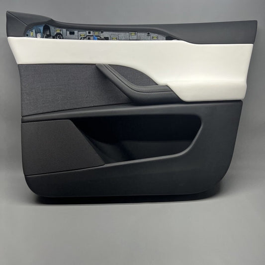 1609988-00-A TESLA MODEL X PLAID DOOR PANEL RIGHT FRONT 2021 2022 2023 OEM 1609988-00-A