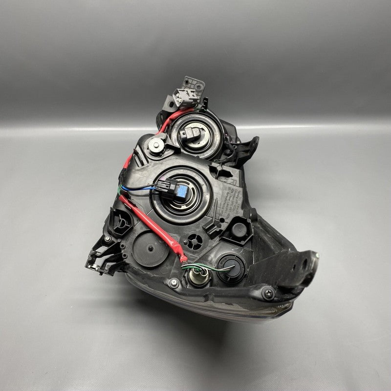 SUBARU FORESTER HEADLIGHT RIGHT PASSENGER 2014 2015 2016 HALOGEN OEM