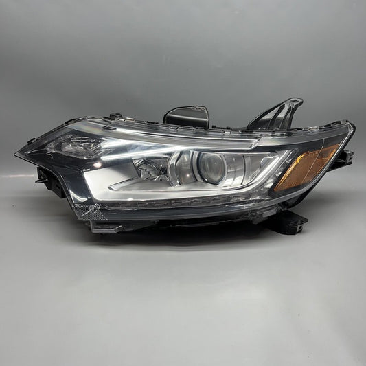 MITSUBISHI OUTLANDER HEADLIGHT LEFT DRIVER 2016 2017 2018 2019 2020 HALOGEN OEM 
