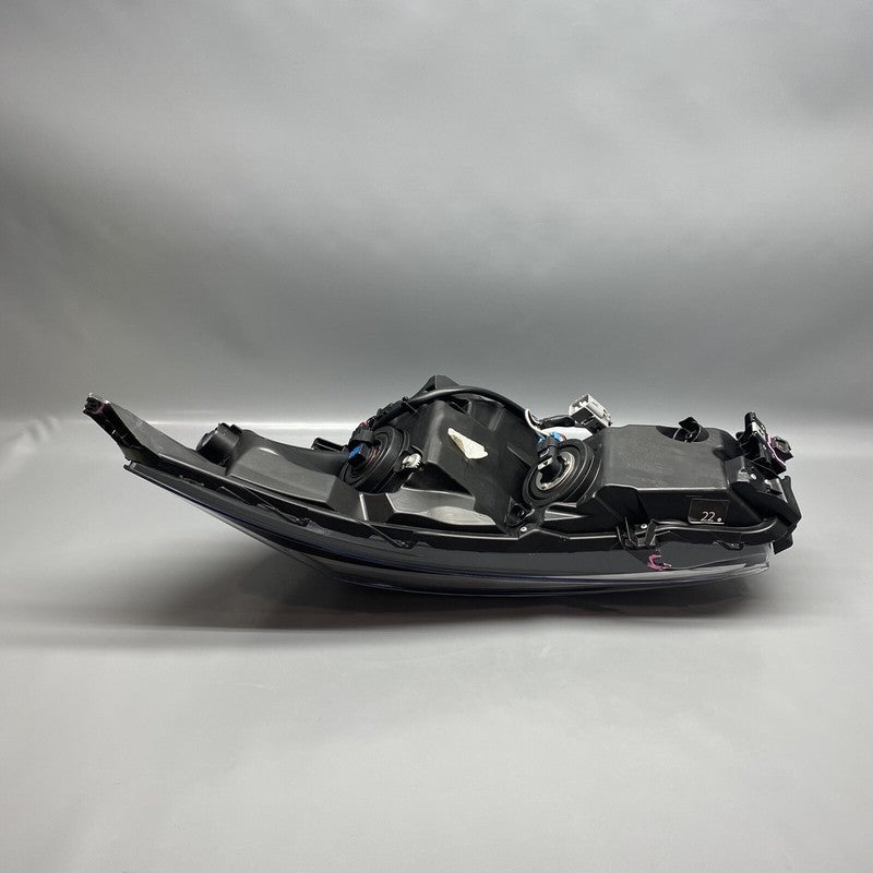 SUBARU LEGACY OUTBACK HEADLIGHT RIGHT PASSENGER 2018 2019 2020 HALOGEN