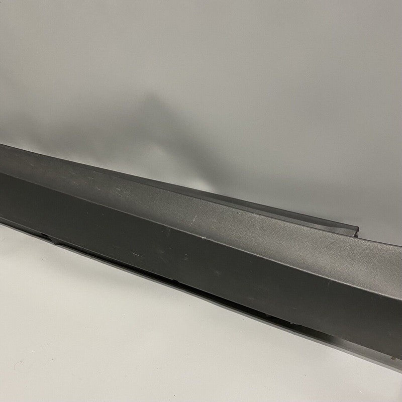 95B853554A PORSCHE MAGAN ROCKER MOLDING RIGHT PASSENGER 95B853554A 2015 2016 2017 2018 OEM