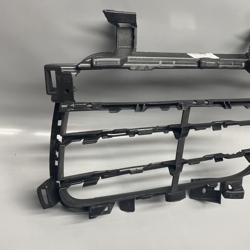 9Y0807681 PORSCHE CAYENNE OUTER GRILLE LEFT 2019 2020 OEM 9Y0807681