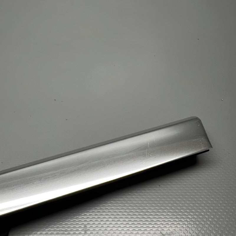 83A837475 AUDI Q3 DOOR WINDOW MOLDING LEFT FRONT 2019 2020 2021 2022 2023 OEM 83A837475