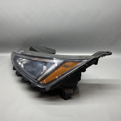 92101-F3500 HYUNDAI ELANTRA HEADLIGHT LEFT DRIVER 92101-F3500 2019 2020 HALOGEN OEM 
