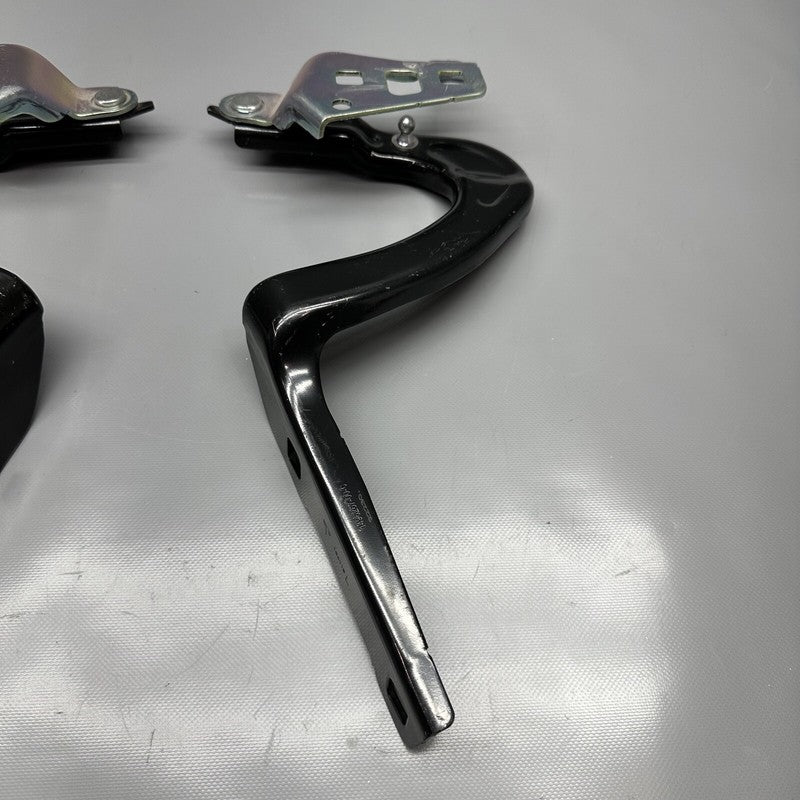 1496268-00-C TESLA MODEL Y HOOD HINGE LEFT RIGHT 2020 2021 2022 2023 OEM 1496268-00-C