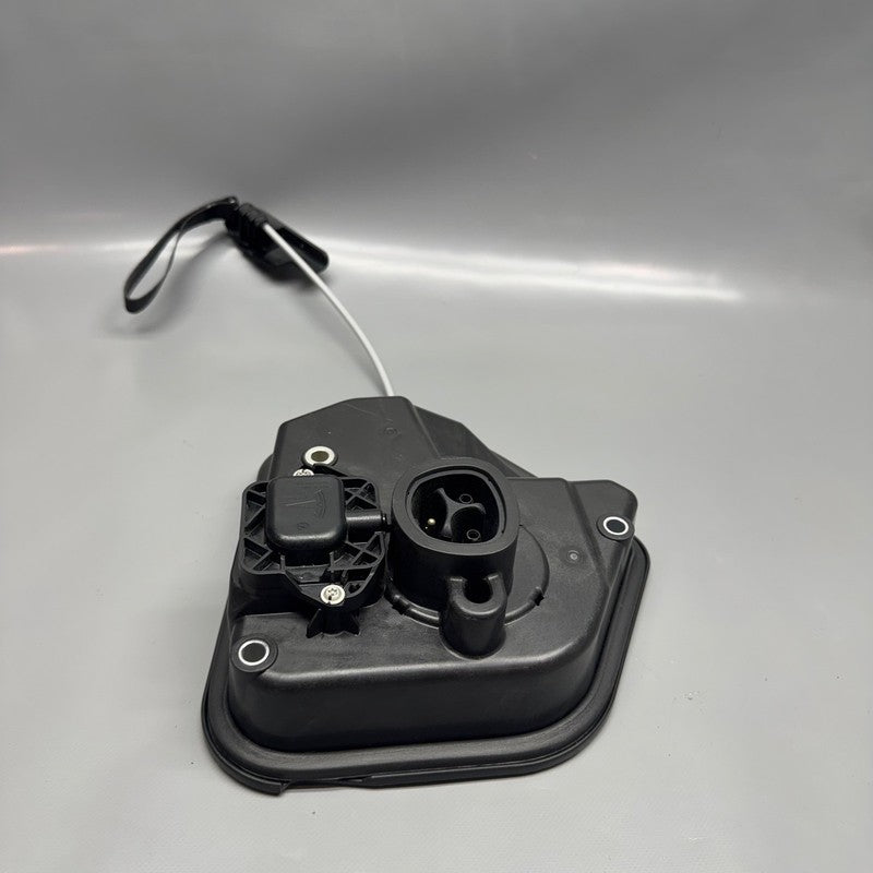 TESLA MODEL Y 3 CHARGER PORT INLET 2020 2021 2022 2023 2024 OEM 149037