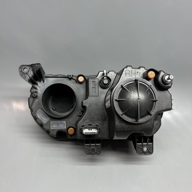 DODGE CHALLENGER HEADLIGHT RIGHT PASSENGER 2019 2020 2021 2022 2023 HALOGEN OEM 