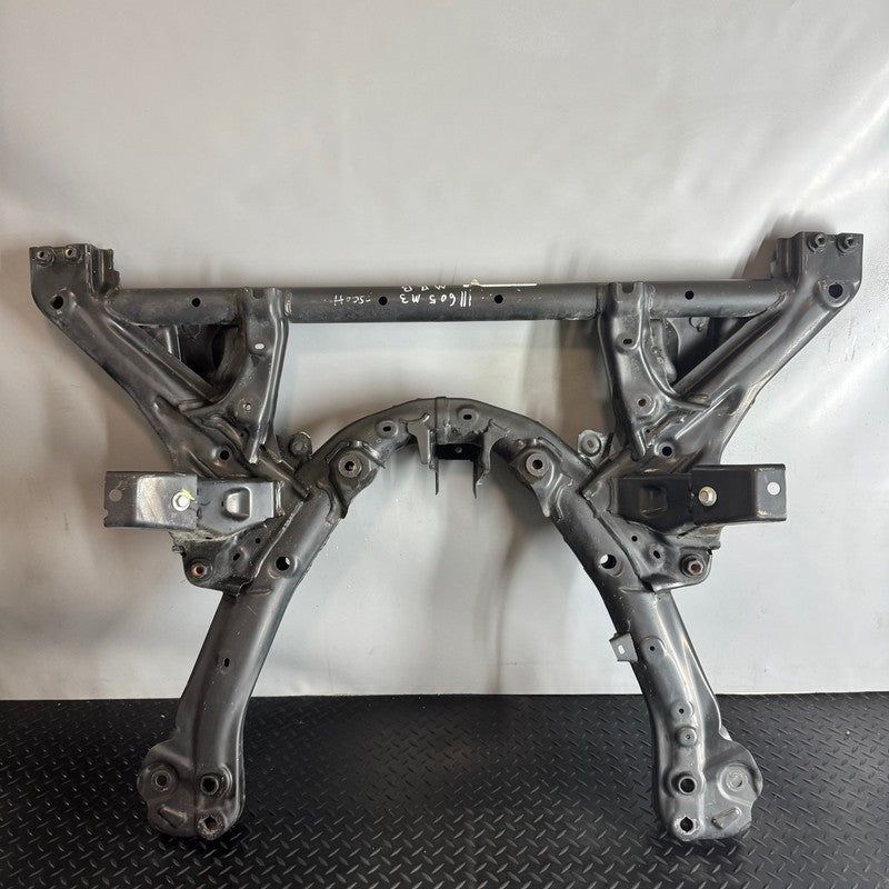 TESLA MODEL Y SUBFRAME CROSSMEMBER FRONT 1044531-00-B 2020 2021 2022 2