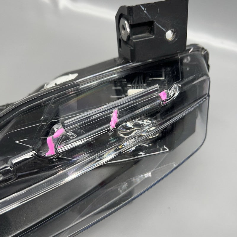 1563710-00-B TESLA MODEL S PLAID FOG LIGHT LEFT DRIVER 2021 2022 2023 2024 OEM 3 PIN 