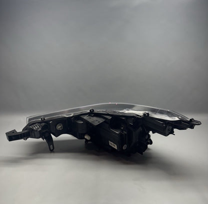 81110-0a230 2022 2023 2024 TOYOTA COROLLA CROSS HEADLIGHT RIGHT PASSENGER LED OEM 