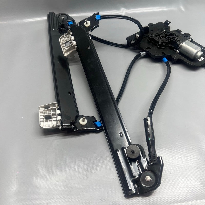 TESLA MODEL 3 WINDOW REGULATOR RIGHT FRONT 2017 2018 2019 2020 2021 20