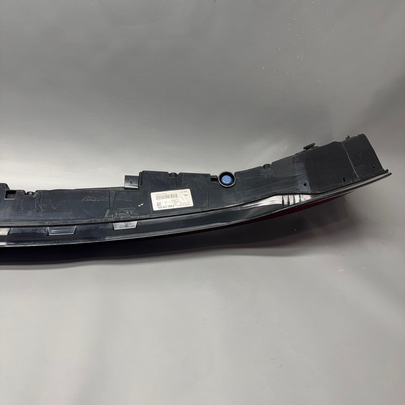 PORSCHE MACAN LIFT GATE TAIL LIGHT 2019 2020 2021 2022 2023 2024 95B94