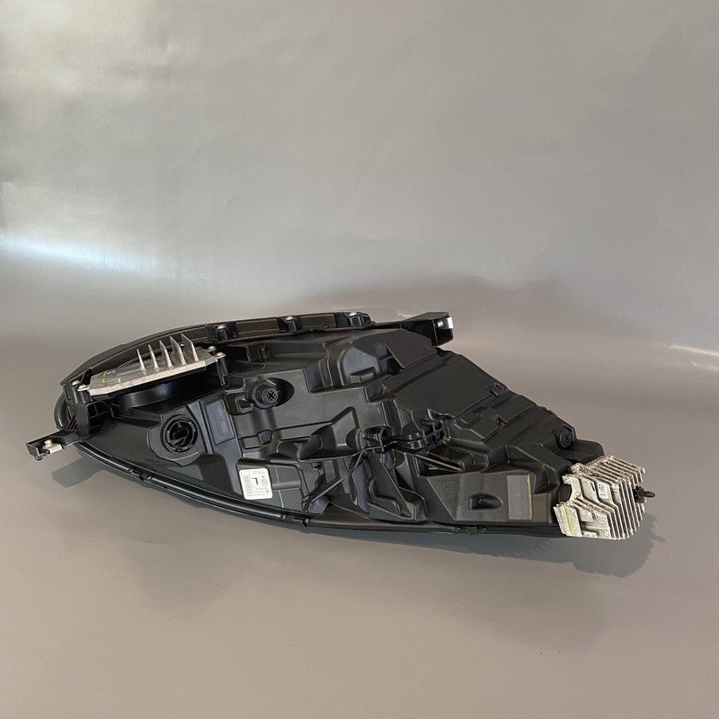 1077371-00-K TESLA MODEL 3 HEADLIGHT LEFT DRIVER LED 1077371-00-K 2017 2018 2019 2020 OEM