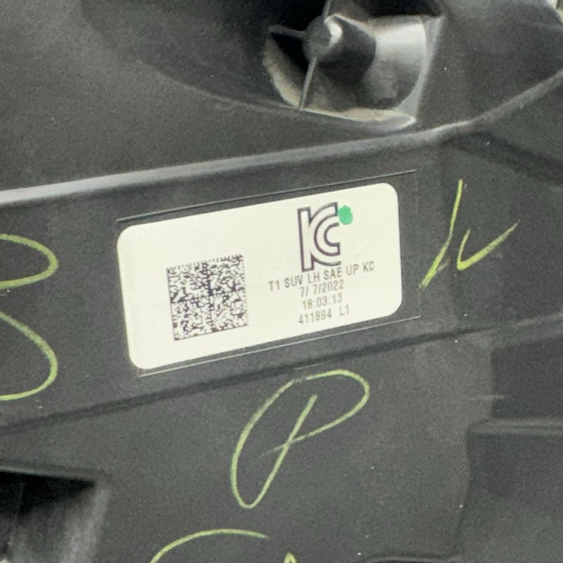 CHEVY THAOE SUBURBAN HEADLIGHT LEFT DRIVER 2021 2022 2023 LED OEM