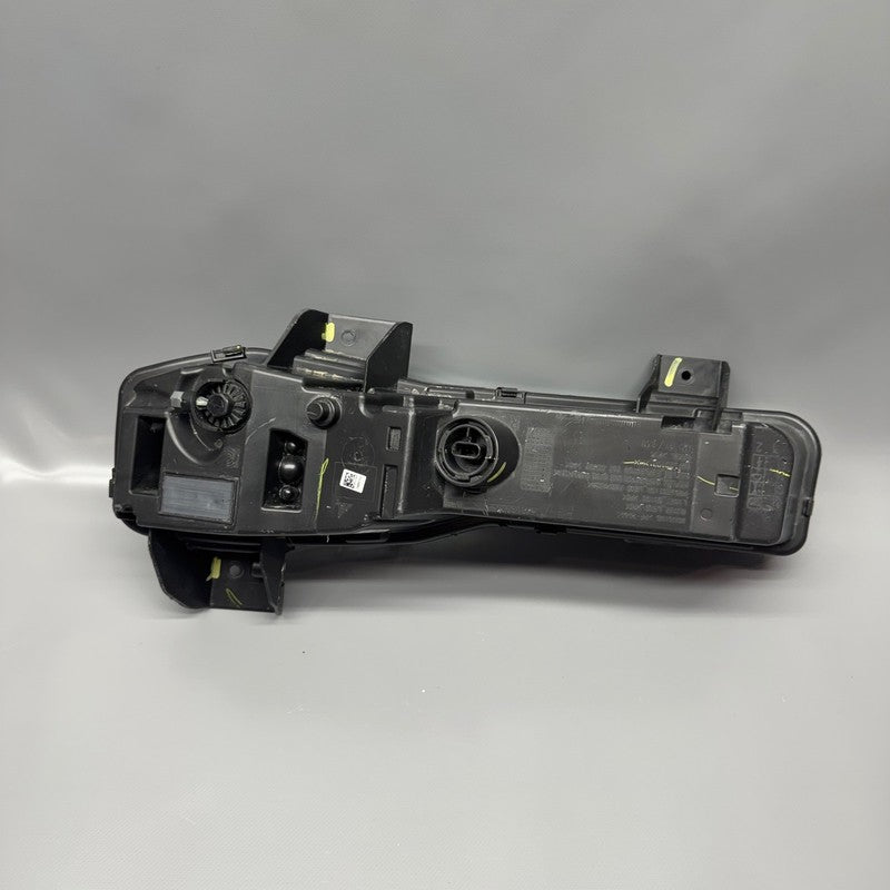 TESLA MODEL S PLAID FOG LIGHT RIGHT PASSENGER 2021 2022 2023 OEM 15637