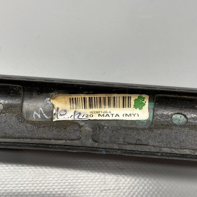 1533971-00-A TESLA MODEL Y SPOILER WING PERFORMANCE 2020 2021 2022 OEM 1533971-00-A