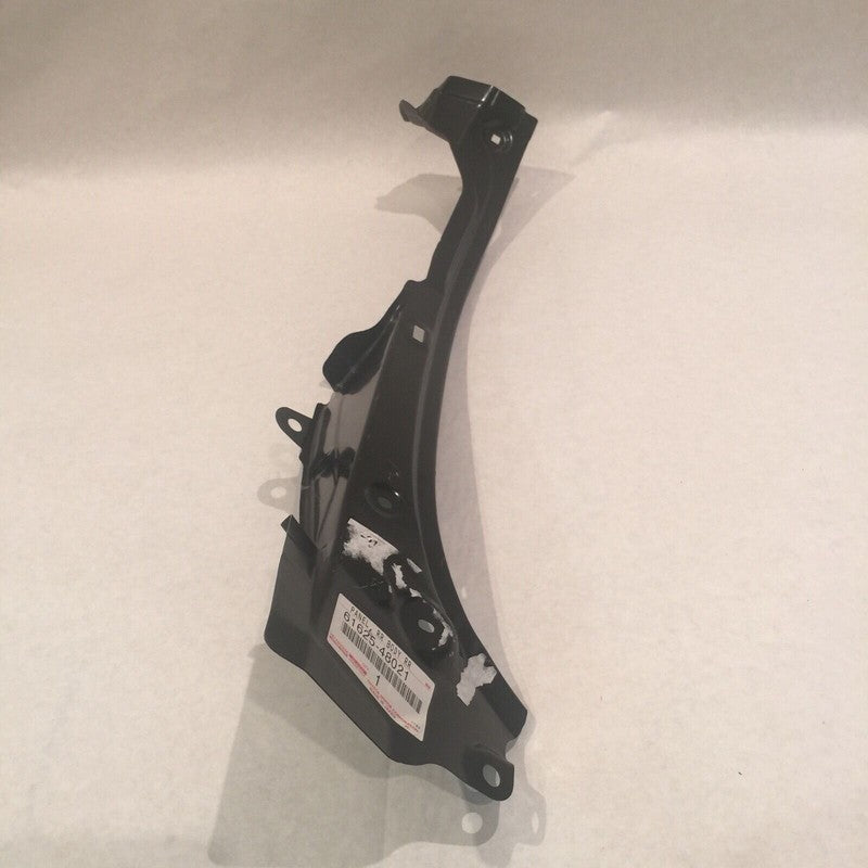61625-48021 LEXUS RX330 RX350 RIGHT REAR BODY SIDE CORNER PANAL 2004 2005 2006 OEM 