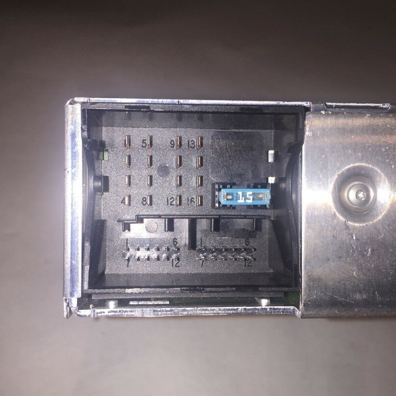 65129231943-01 BMW 328 335 AUDI RADIO RECIEVER CD 2007 2008 2009 2010 OEM