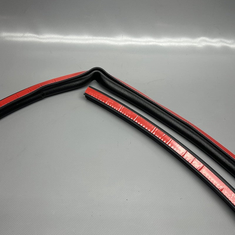 1500058-00-B TESLA MODEL 3 DOOR SECONDARY SEAL LEFT FRONT 2020 2021 22 2023 OEM 1500058-00-B