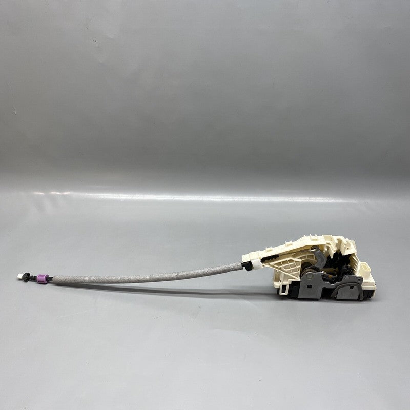 A2047201835 MERCEDES BENZ C300 DOOR LOCK ACTUATOR RIGHT FRONT 2008 2009 2010 2011 OEM