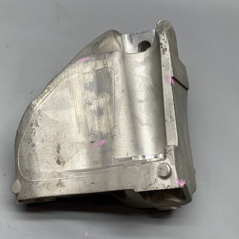 50537064DX ALFA ROMEO STELVIO ENGINE MOUNT BRACKET RIGHT 2017 2018 2019 OEM 50537064DX