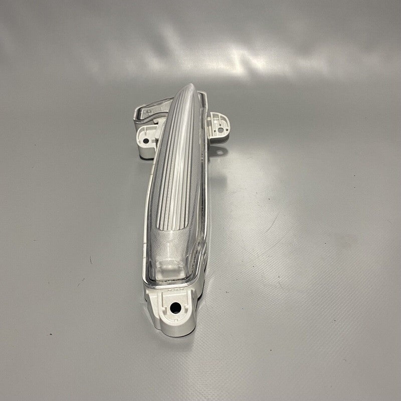 TOYOTA COROLLA FOG LIGHT RIGHT PASSENGER SEDAN 278-8A051 2020 2021 OEM