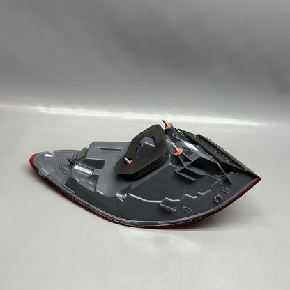 A2539061200 MERCEDES BENZ GLC300 TAIL LIGHT RIGHT PASSENGER 2016 17 18 2019 LED A2539061200