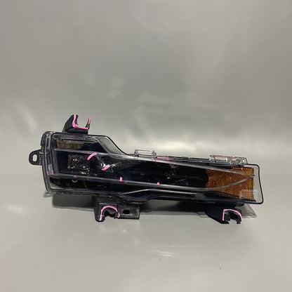 1077392-00-F TESLA MODEL 3 FOG LIGHT RIGHT PASSENGER  2017 2018 2019 2020 OEM DAMAGED