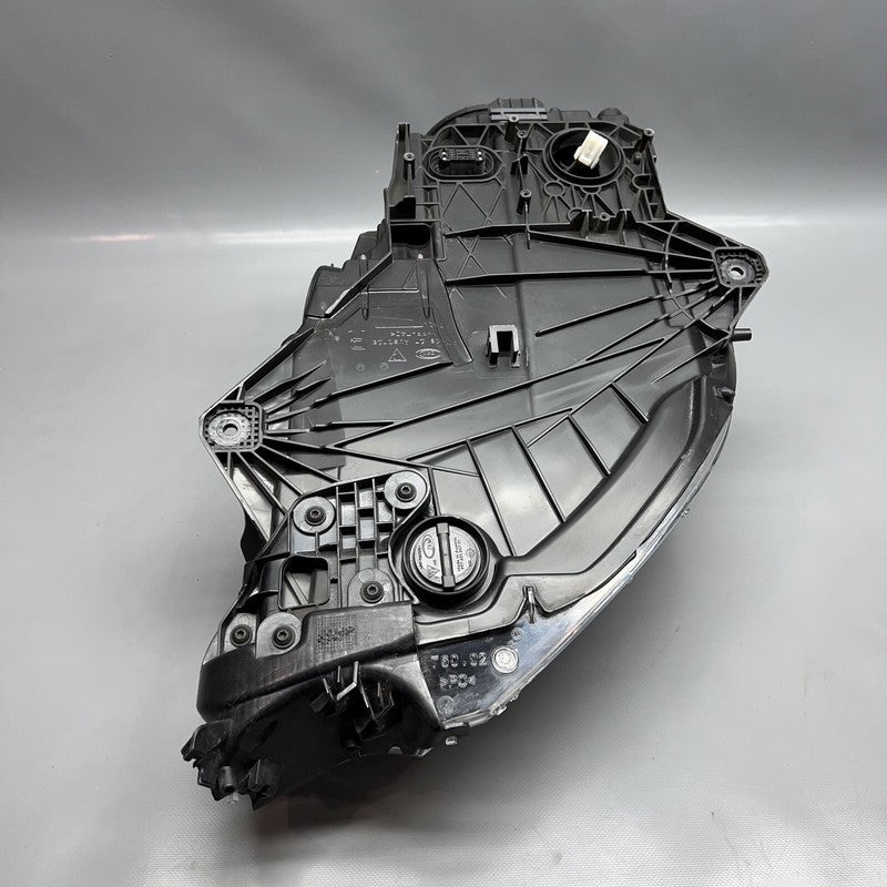 PORSCHE MACAN GTS HEADLIGHT RIGHT PASSENGER 2015 16 17 2018 BI-XENON 9